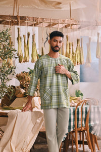 The Courtyard Men 3/4 Sleeve Kurta - Clover Grid