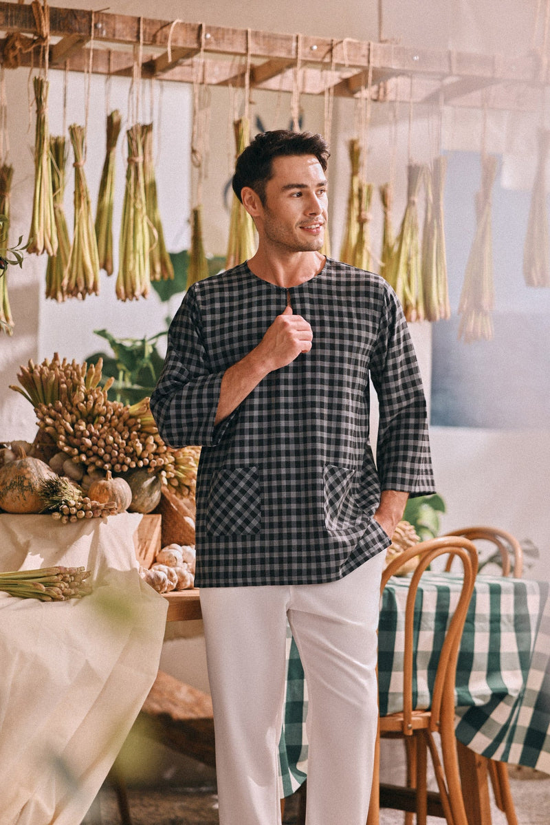 The Courtyard Men 3/4 Sleeve Kurta - Chess Plaid