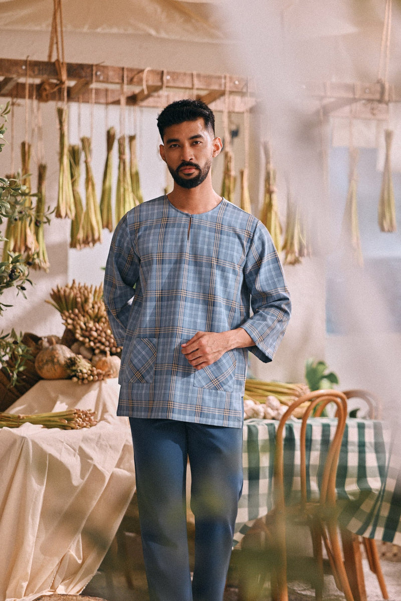 The Courtyard Men 3/4 Sleeve Kurta - Deepsea Grid