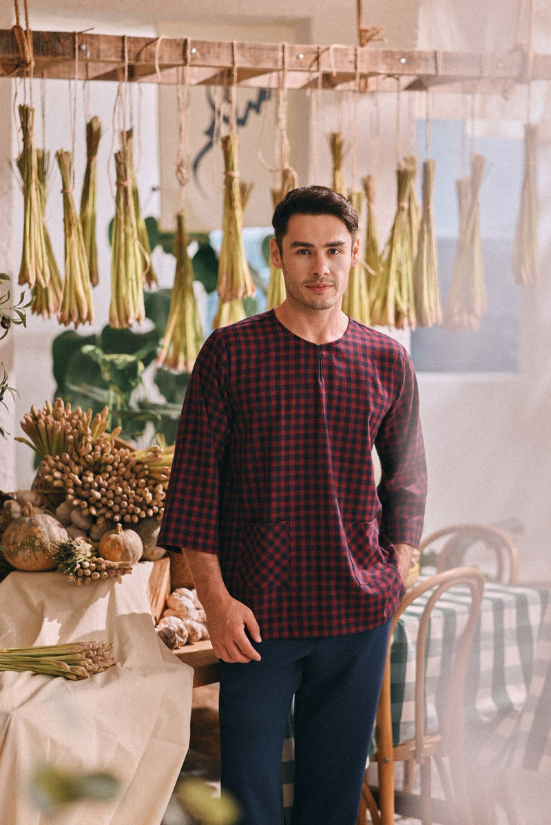 The Courtyard Men 3/4 Sleeve Kurta - Rouge Plaid