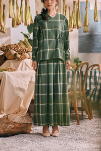 The Courtyard Women A-Line Skirt - Hunter Square