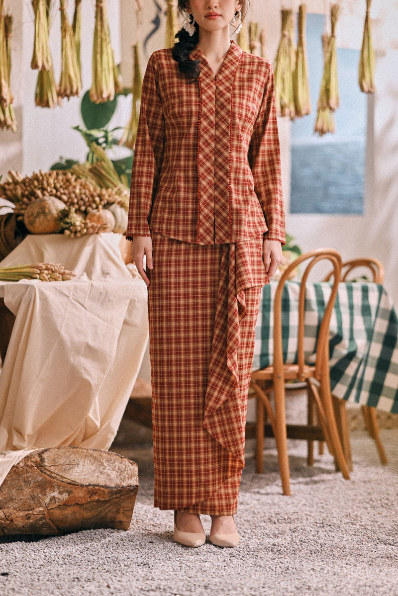 The Courtyard Women Broderie Flounce Skirt - Russet Check