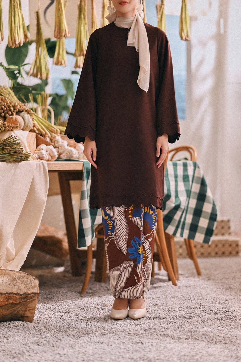 The Courtyard Women Folded Skirt - Precious