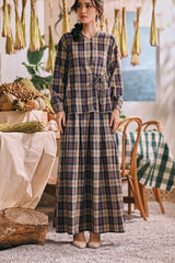 The Courtyard Women A-Line Skirt - Navy Plaid