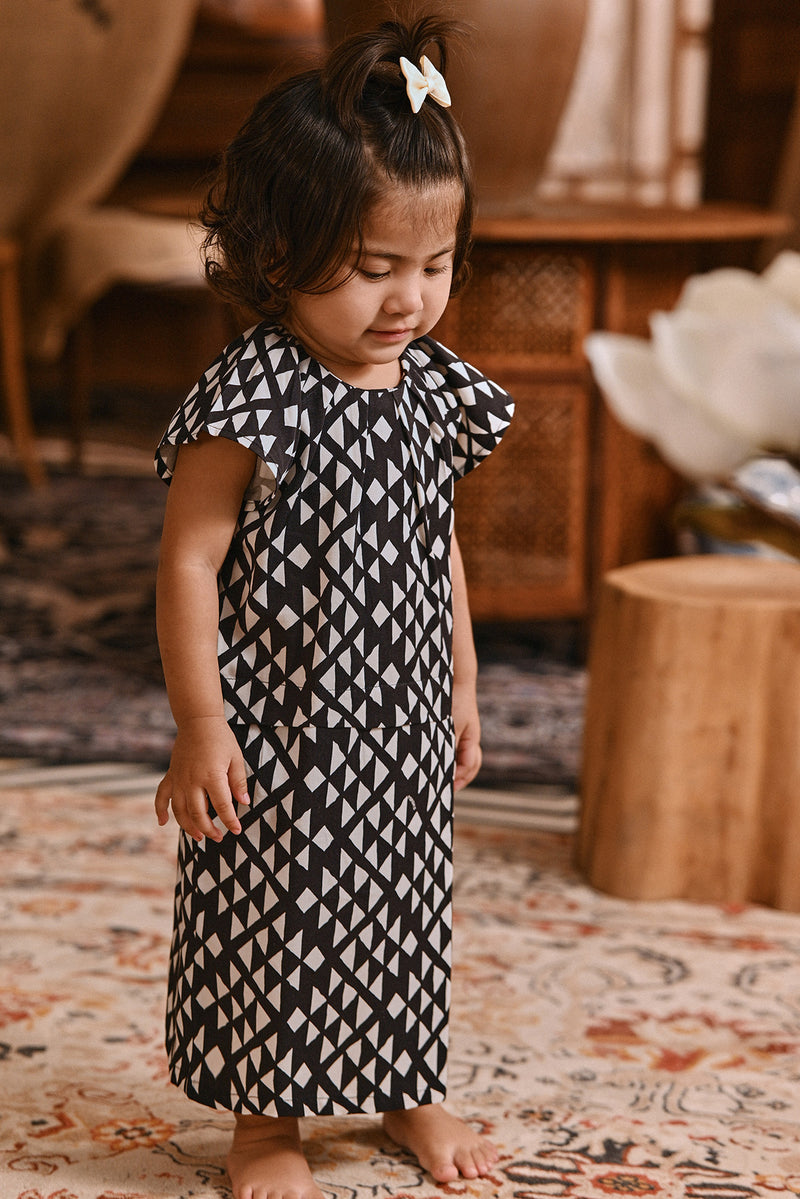 The Hariri Babies Kurung - Mena
