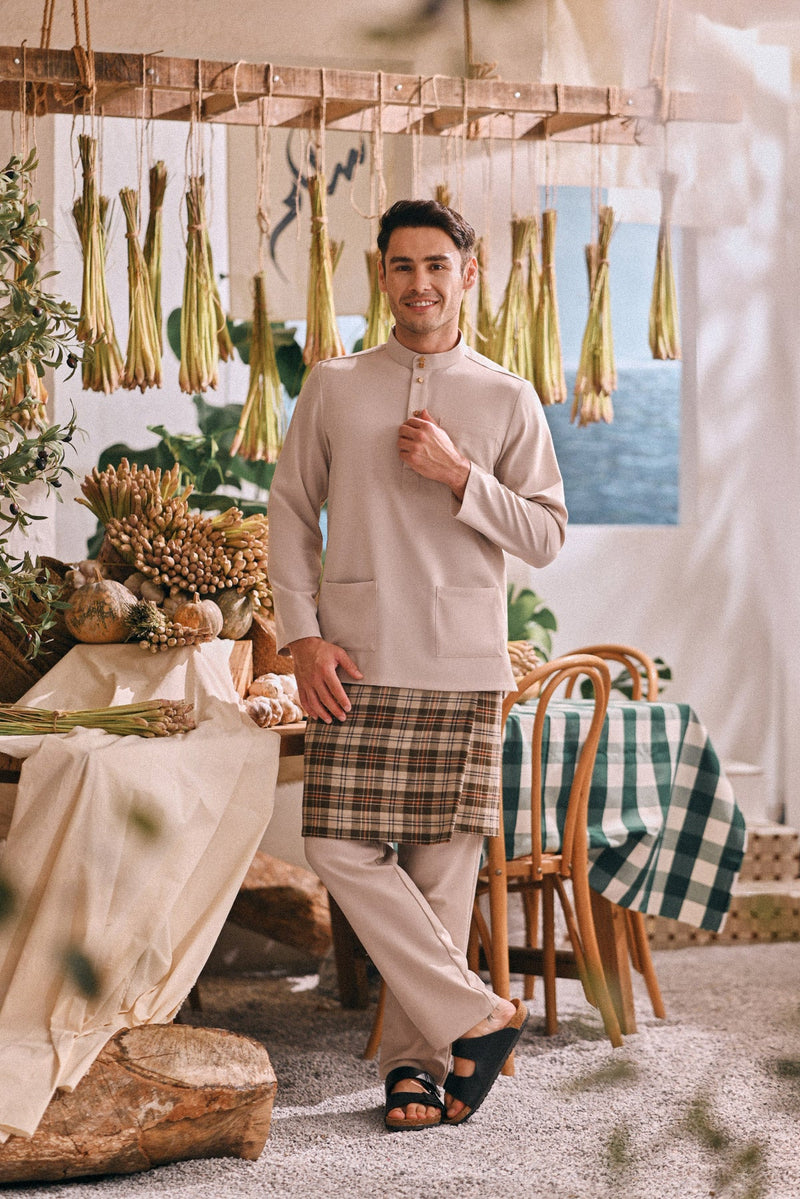 The Courtyard Men Baju Melayu Cekak Musang - Nude