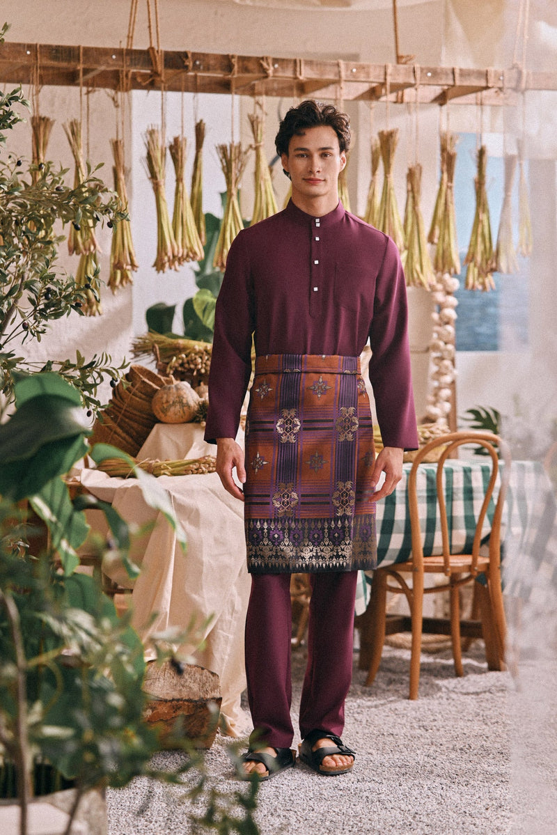 The Courtyard Men Baju Melayu Cekak Musang - Purple Manggis