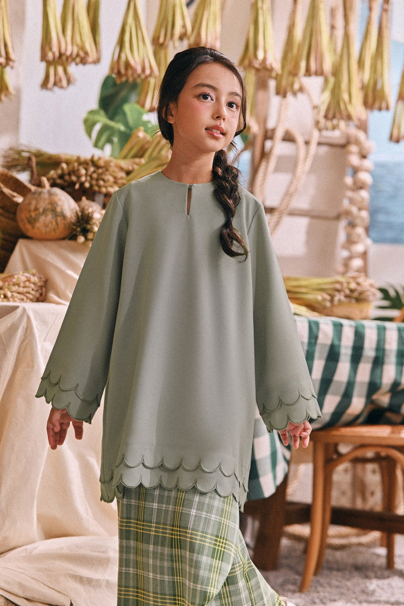 The Courtyard Layered Broderie Kurung Top - Pistachio