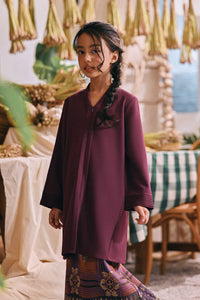 The Courtyard Kebarung Top - Purple Manggis