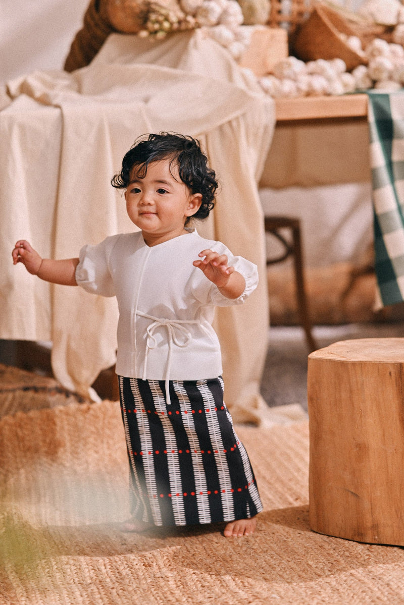 The Courtyard Babies Side Tie Kurung - Off White