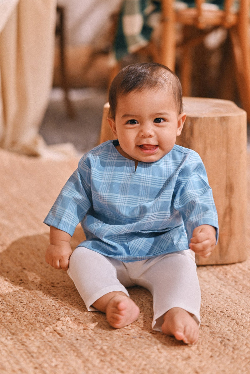 The Courtyard Babies Kurta - Skylark