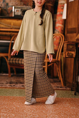 The Akar Kita Folded Skirt - Evergreen Grid