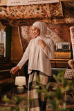 The Akar Kita Women Kebaya Top - Fog Cream