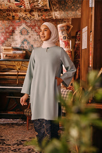 The Akar Kita Women Kurung Riau Top - Gray Mist