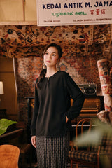 The Akar Kita Women Kedah Blouse Top - Black