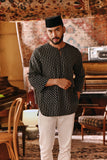 The Akar Kita Men 3/4 Sleeve Kurta - Black Streak