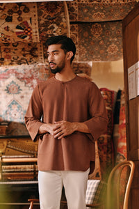 The Akar Kita Men 3/4 Sleeve Kurta - Brownflux