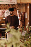 The Akar Kita Men Baju Melayu Teluk Belanga - Dark Burgundy