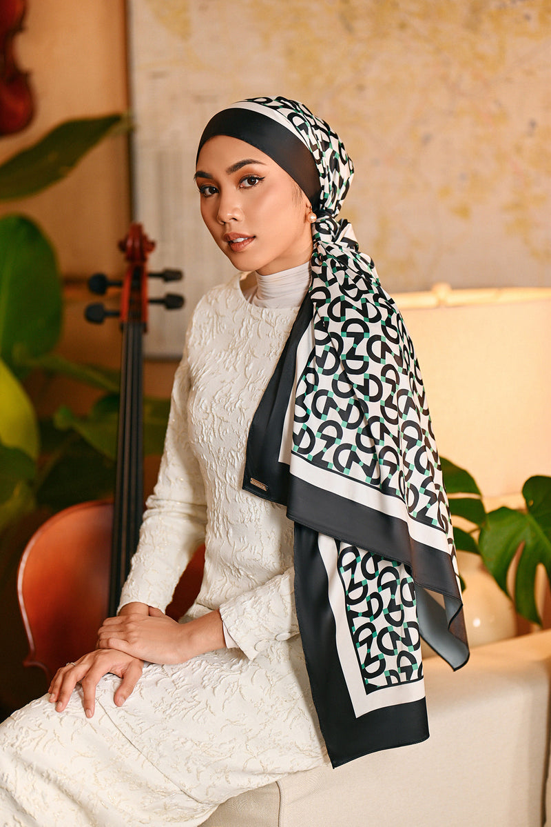 The Glow Women Shawl - Iconic