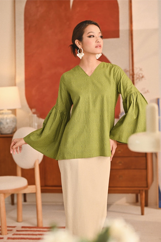 The Titi Women Bell Sleeve Blouse - Olive Grove