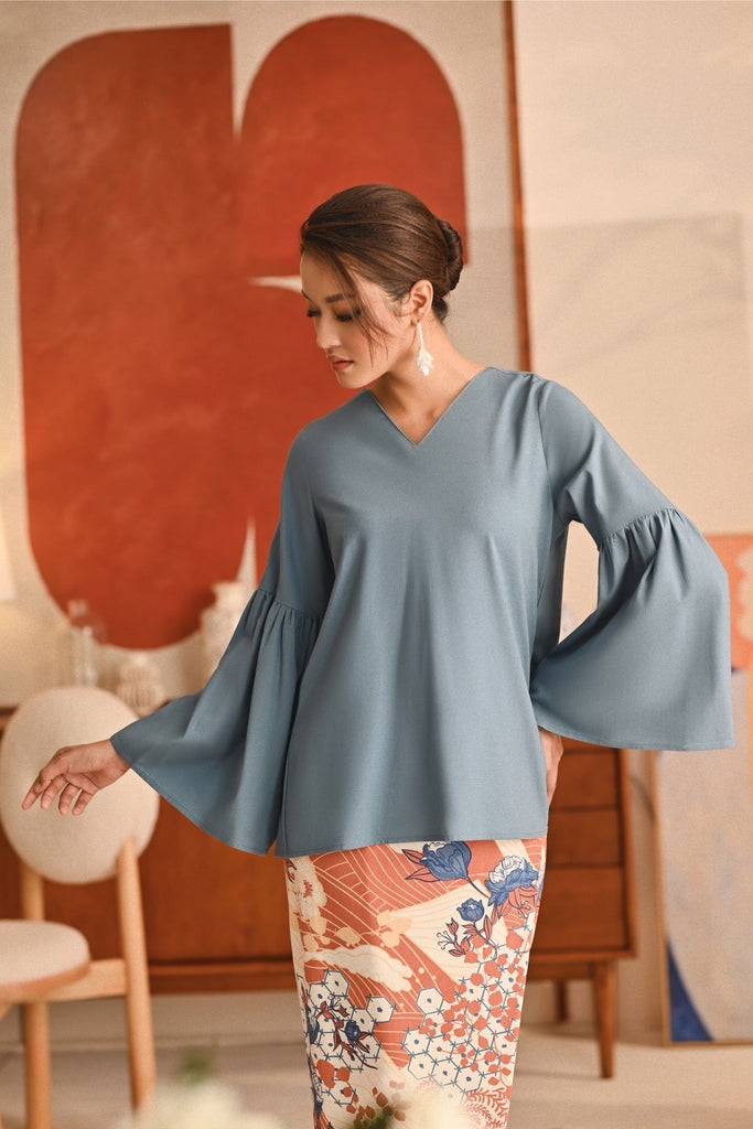 The Titi Women Bell Sleeve Blouse Arctic Blue –