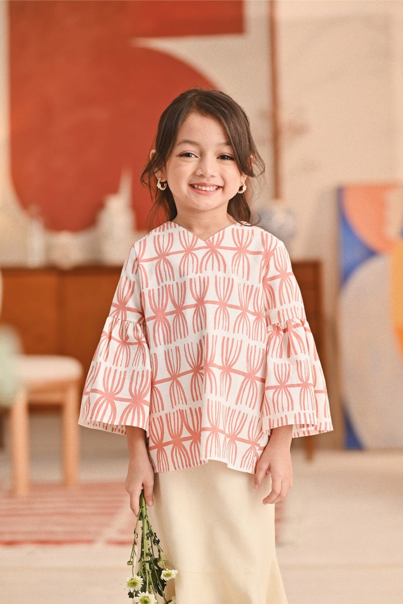 The Titi Bell Sleeve Blouse - Fez