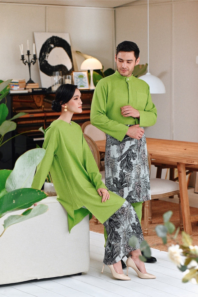 The Jumpa Men Baju Melayu Top - Lime Green