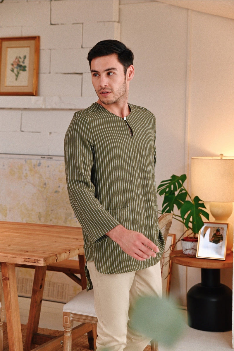 The Jumpa Men Pesak Kurta - Leaf Stripe