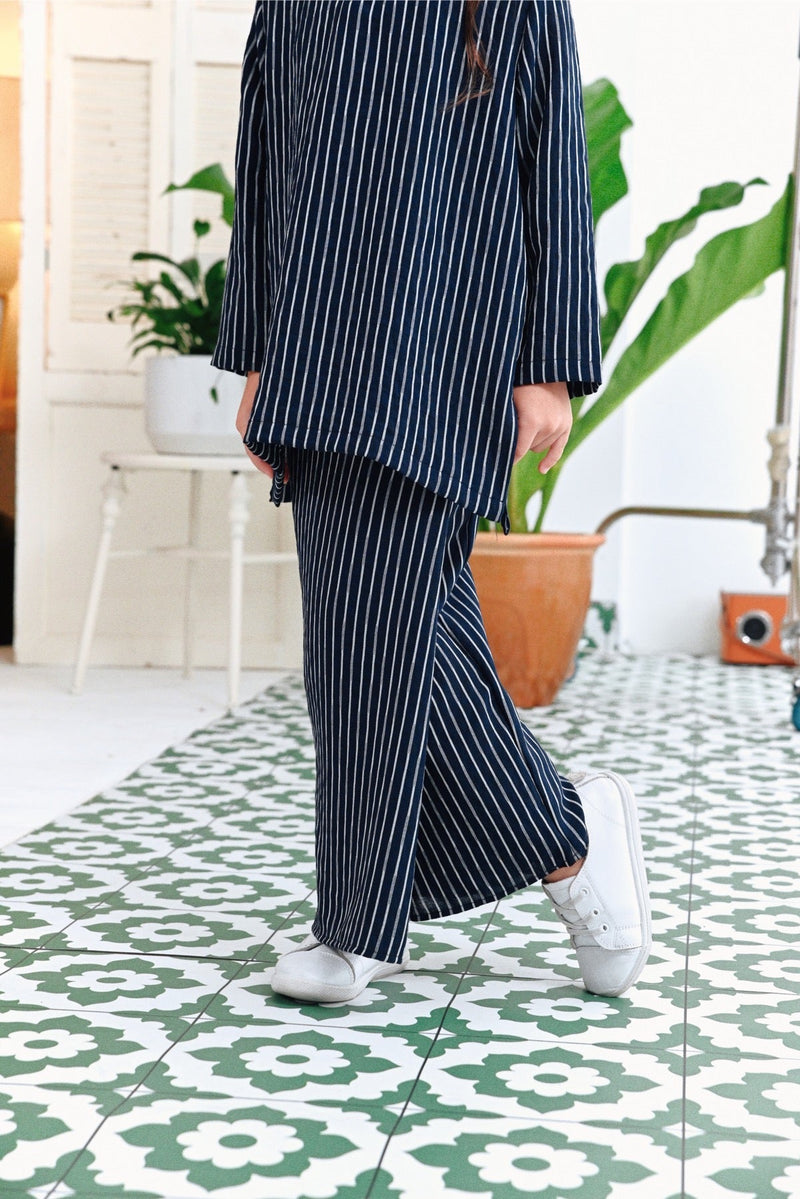 The Jumpa Folded Skirt - Deep Stripe