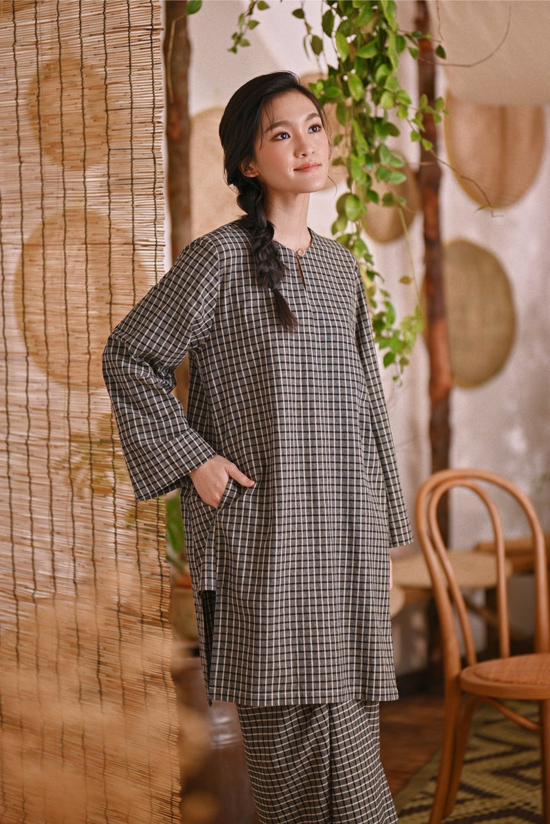 The Hening Women Kurung Riau Top - Champagne Gingham