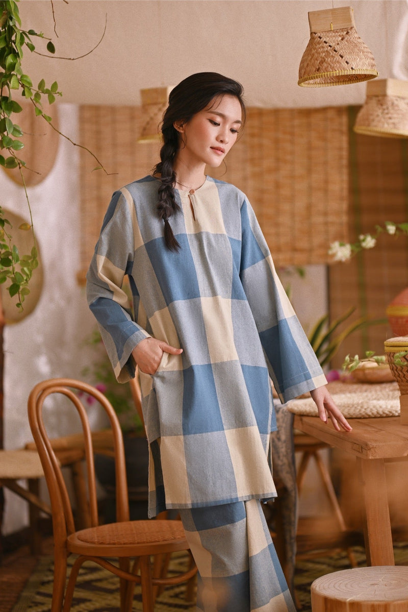The Hening Women Kurung Riau Top - Blue Square