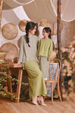 The Hening Flare Blouse - Lawn Green