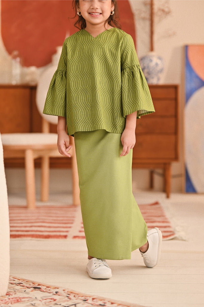 The Titi Folded Skirt - Lawn Green