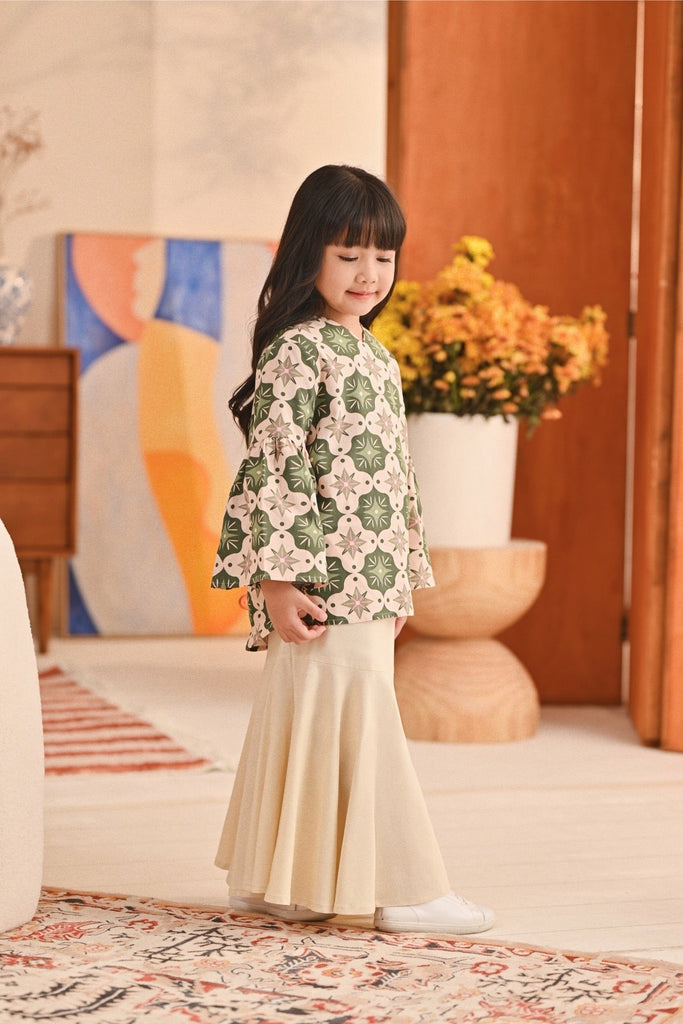 The Titi Modern Kurung Skirt - Cream