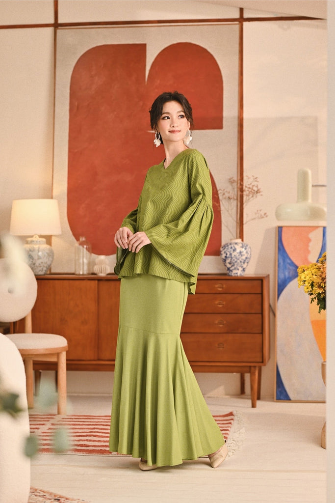 The Titi Women Modern Kurung Skirt - Lawn Green