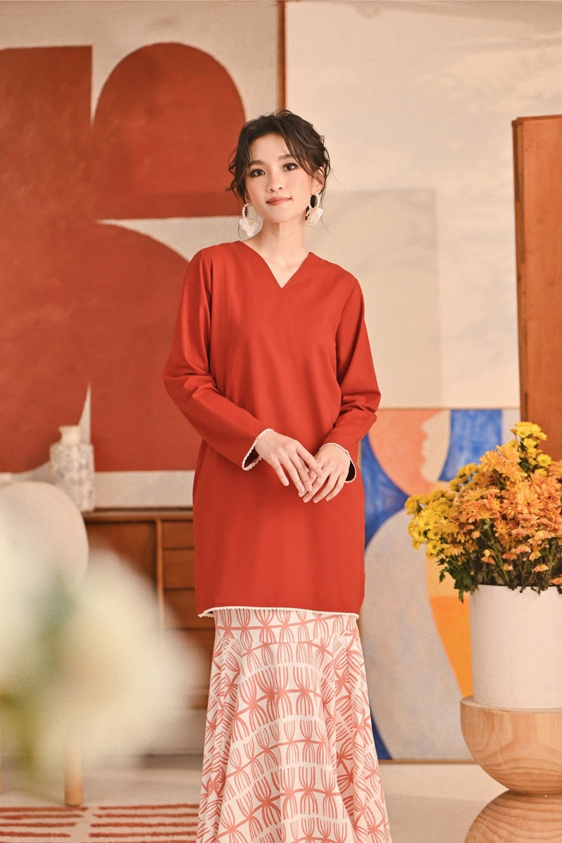The Titi Women Modern Kurung Top - Terracotta