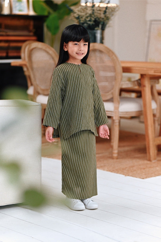 The Jumpa Folded Skirt - Leaf Stripe