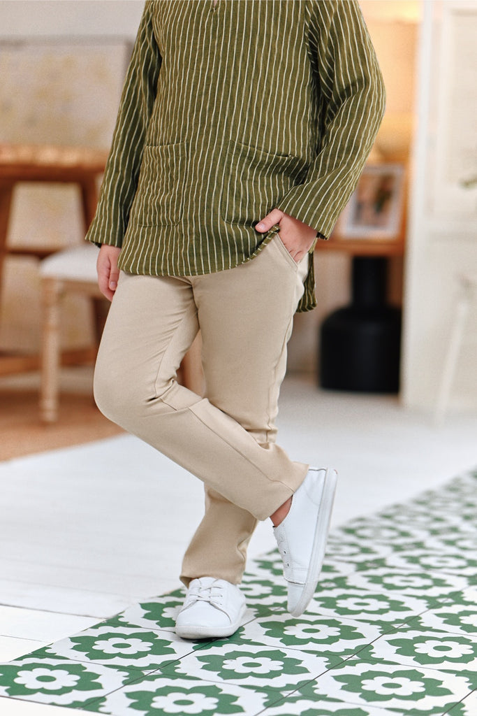 The Perfect Slim Fit Pants - Khaki