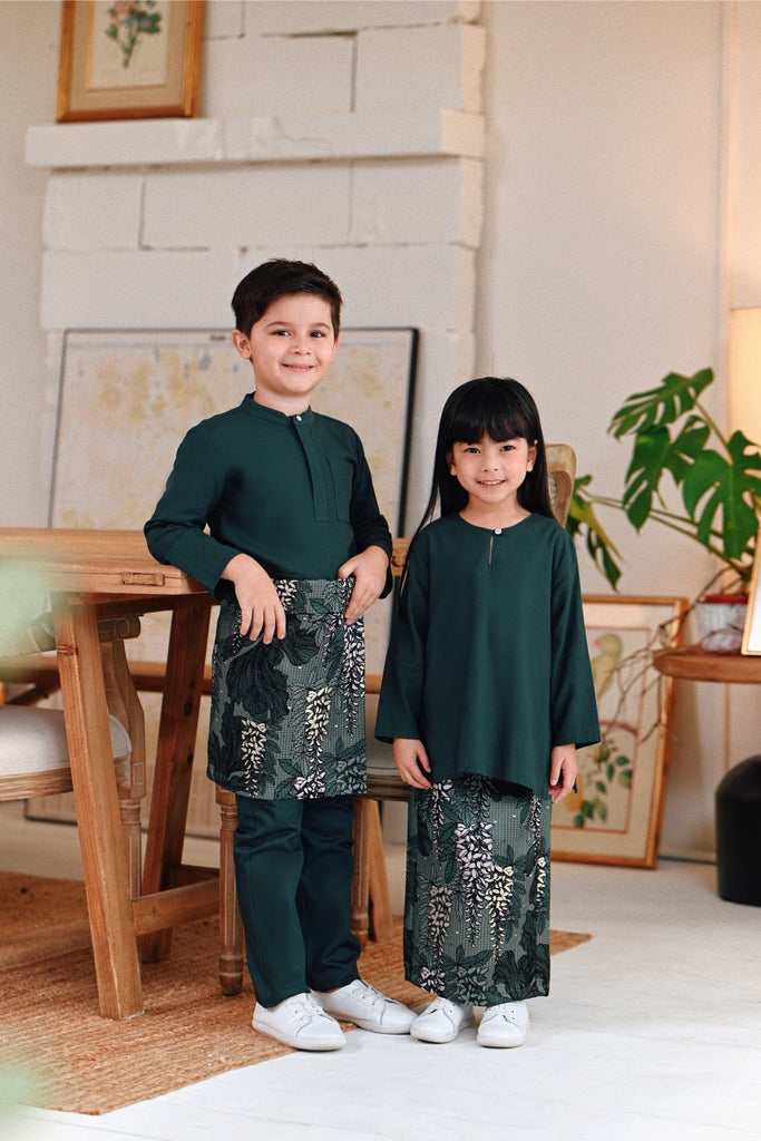 The Jumpa Baju Melayu Top - Emerald Green
