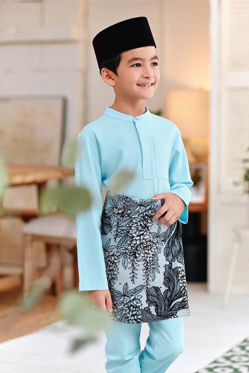 The Jumpa Baju Melayu Top - Light Blue