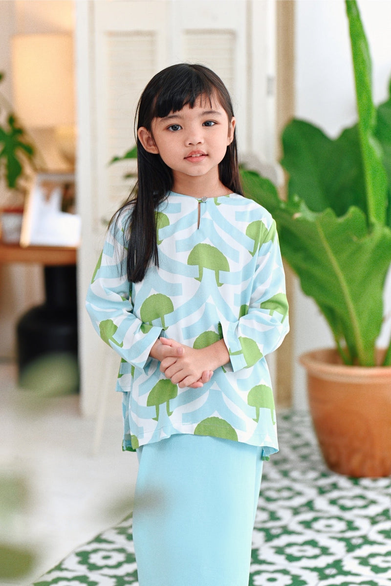 The Jumpa Pesak Kurung Top - Taiping