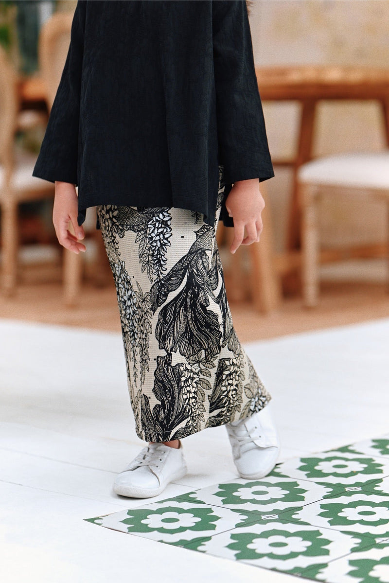 The Jumpa Jacquard Skirt - Gold Pond