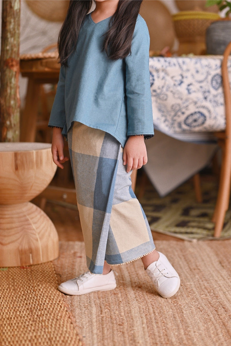 The Hening Folded Skirt - Blue Square