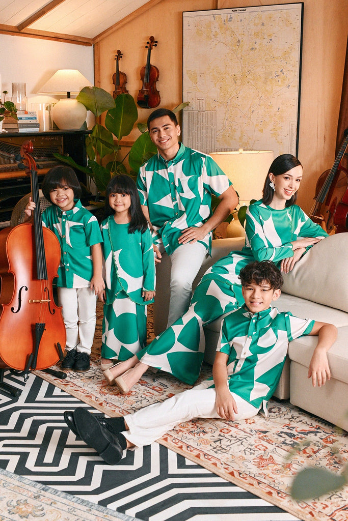 The Glow Batik Shirt - Green Geo
