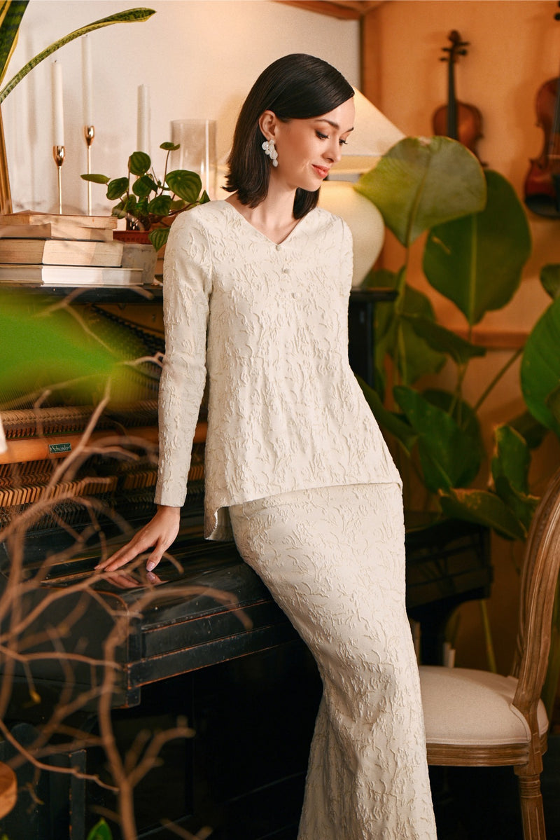 The Glow Women Grace Kurung Set - Beige Jacquard