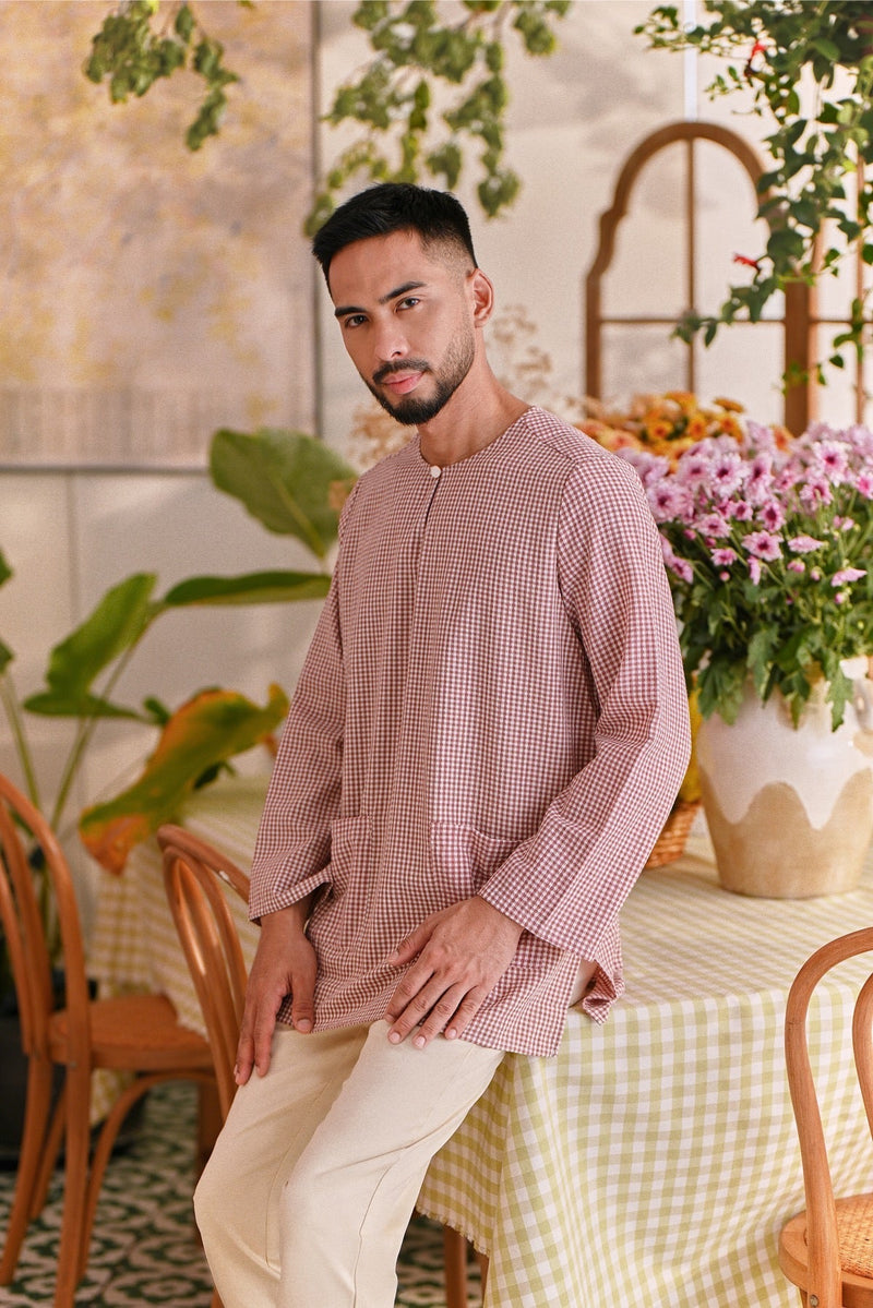 The Sarang Men Kurta - Burgundy Checked