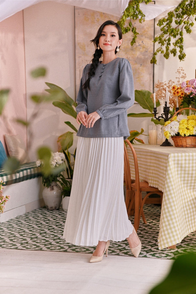 The Sarang Women Sun-Pleats Skirt - White