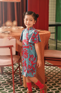 The Spring Dawn Flutter Sleeve Cheongsam Dress - Oriental Garden