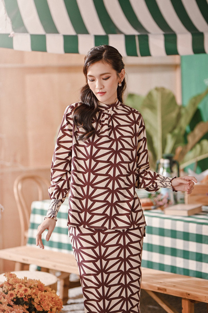 The Embun Women Doll Blouse - Topangan