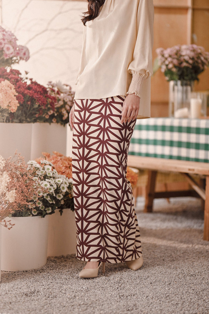 The Embun Women Back Pleated Skirt - Topangan